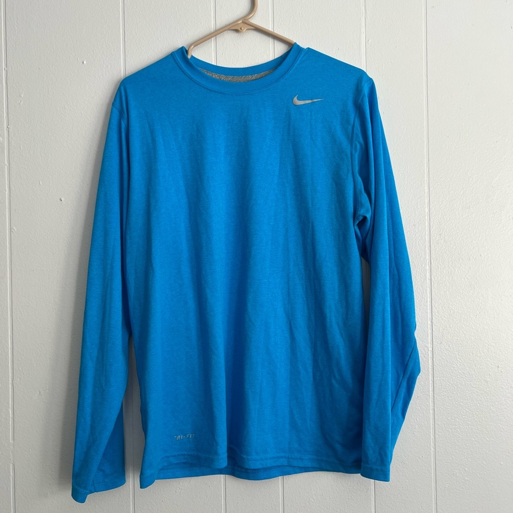 Men’s Long Sleeve Nike